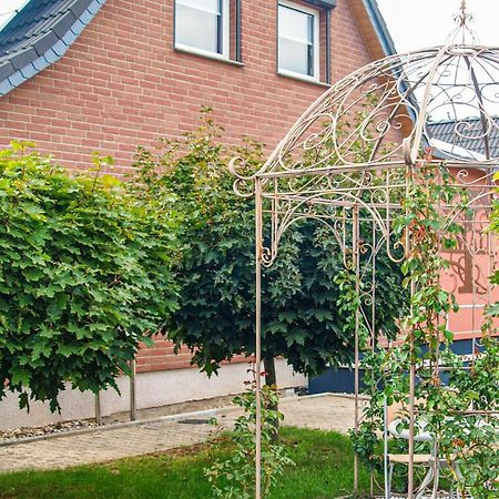 3 Bedroom Beautiful Home In Neubrandenburg Exterior foto